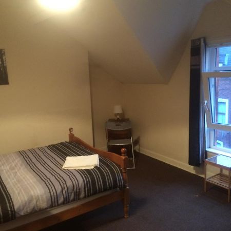 Michaels Place Bed and Breakfast Belfast Buitenkant foto