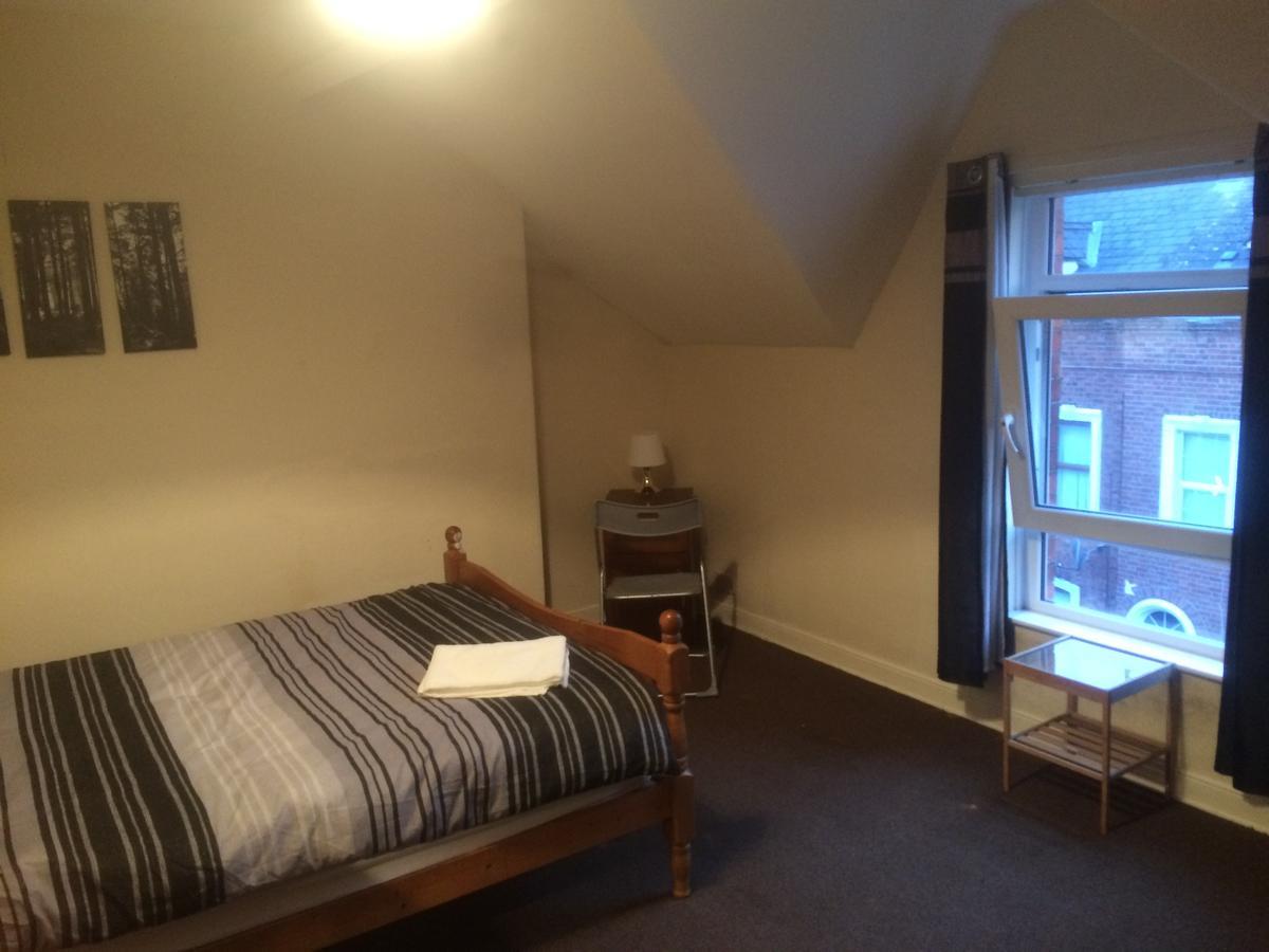 Michaels Place Bed and Breakfast Belfast Buitenkant foto